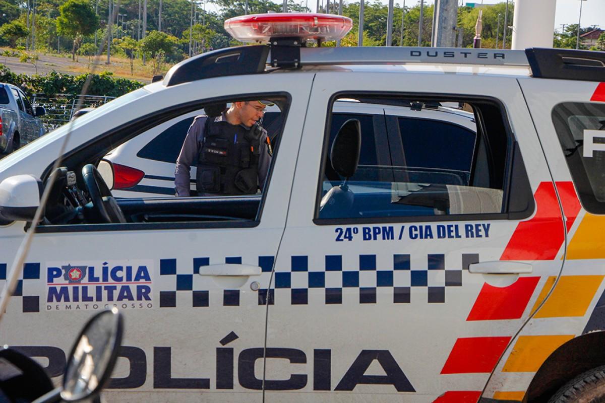 Câmera escondida é encontrada em banheiro feminino e suspeito é preso |  Estadão MT