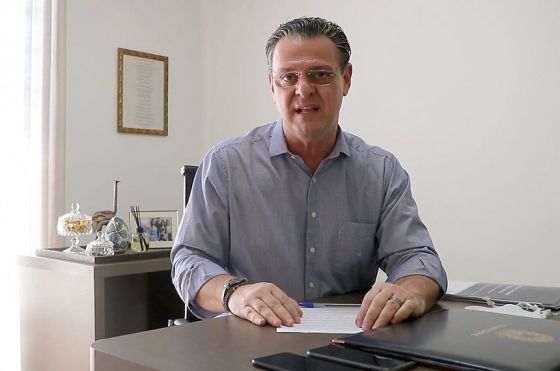 carlos favaro