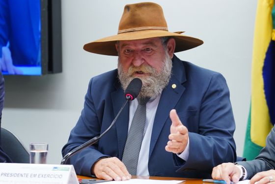 nelson barbudo