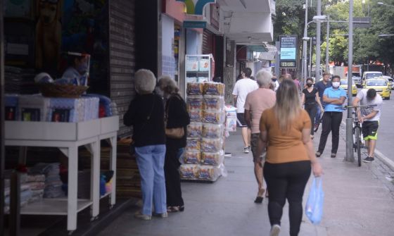 consumidor comércio de rua consumo população