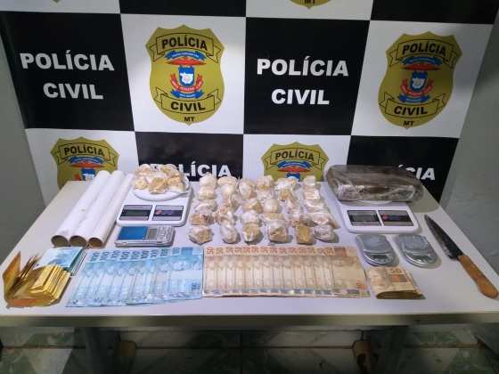 Apreensão de entorpecente, dinheiro