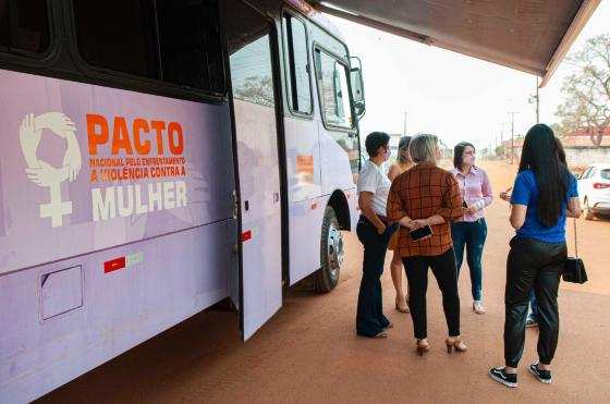 Setasc ônibus lilás