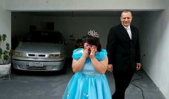 menina down teve festa de 15 surpresa