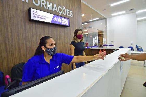 Atendimento no Centro Estadual de Cidadania