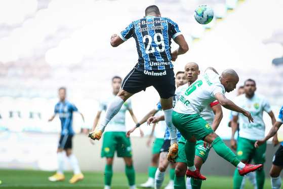 cuiaba perde para o gremio