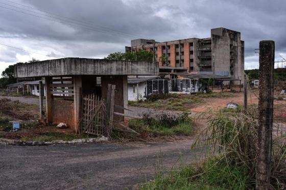 obra hospital abandonado mt