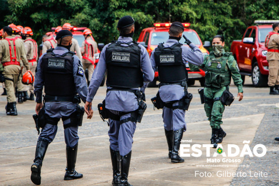 VIATURA POLICIA  (10).jpg