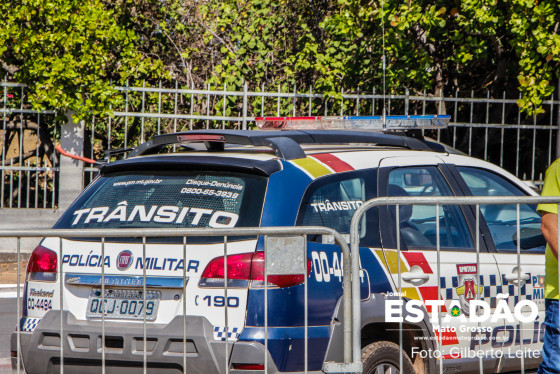 POLICIA MILITAR VIATURA (1).jpg