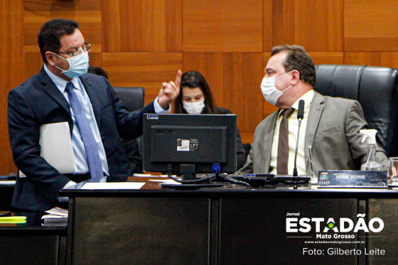 EDUARDO BOTELHO E MAX RUSSI (3).jpg