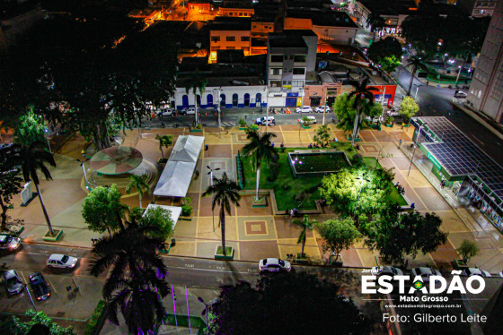 PRAÇA ALENCASTRO CUIABA.jpg