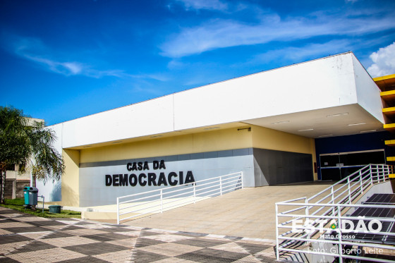 casa da democracia (2).jpg