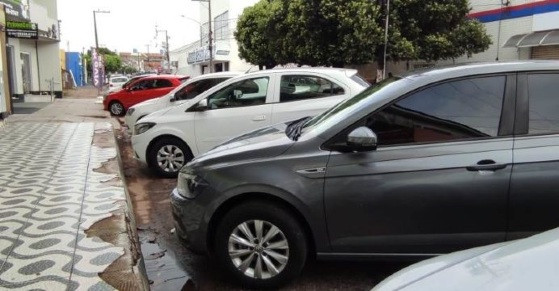 Estacionamento