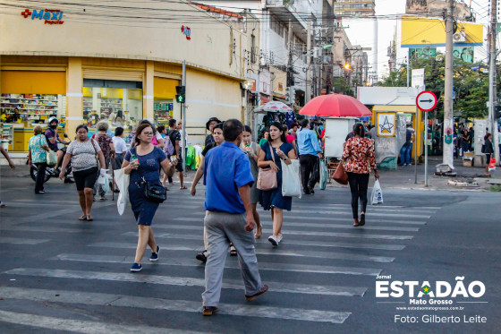 MOVIMENTO COMERCIO ONIBUS VEICULOS TRANSITO (3).jpg