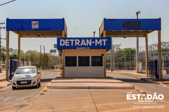 DETRAN AUTO ESCOLA HABILITAÇÃO (6).jpg