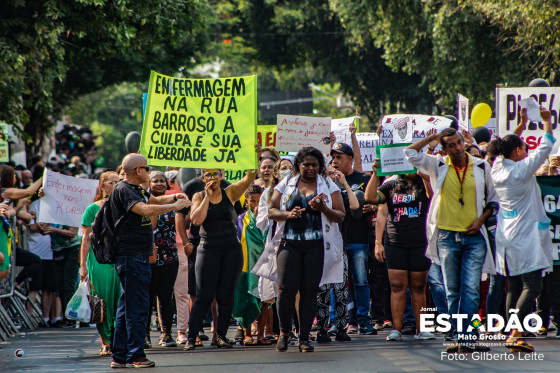 PROTESTO ENFERMEIROS (2).jpg