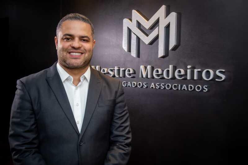 Marco Aurélio Mestre Medeiros, sócio no escritório Mestre Medeiros Advogados Associados (Foto Reprodução/Folha)