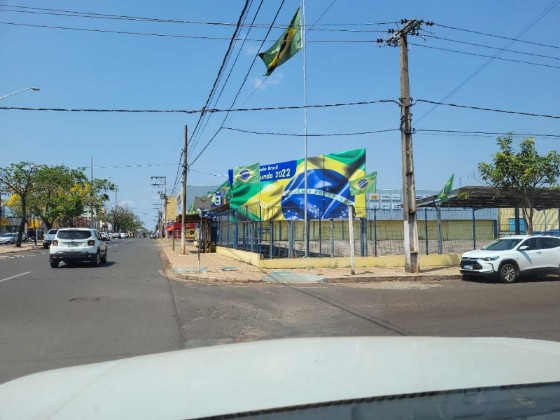 outdoor bolsonaro tangara da serra