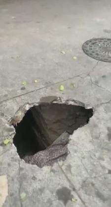 buraco de calçada