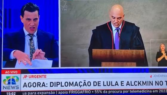 Âncora da Jovem Pan é afastado por fazer caretas