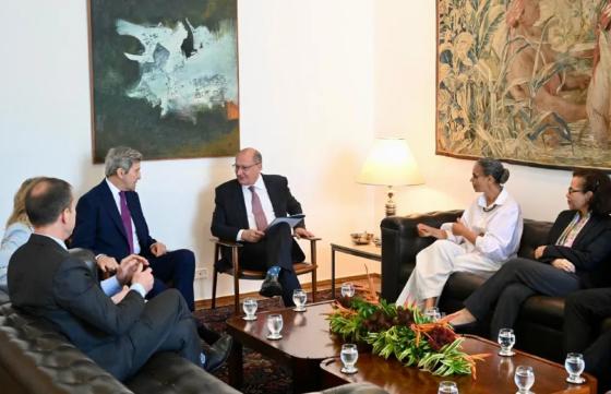 Geraldo Alckmin, Marina Silva o assessor de Biden  John Kerry