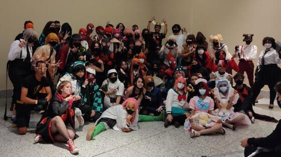 cosplayers