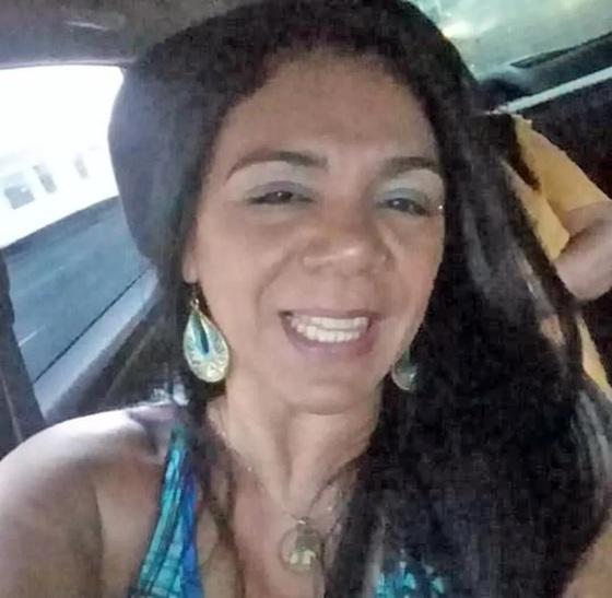 mulher morre após comer bombom