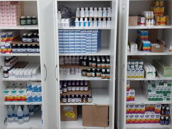 Parlamentar alerta para risco de desabastecimento nas unidades de saúde