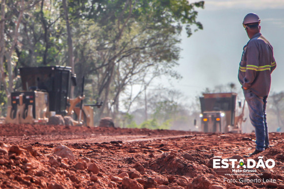 OBRAS ASFALTO PAVIMENTAÇÃO (9).jpg