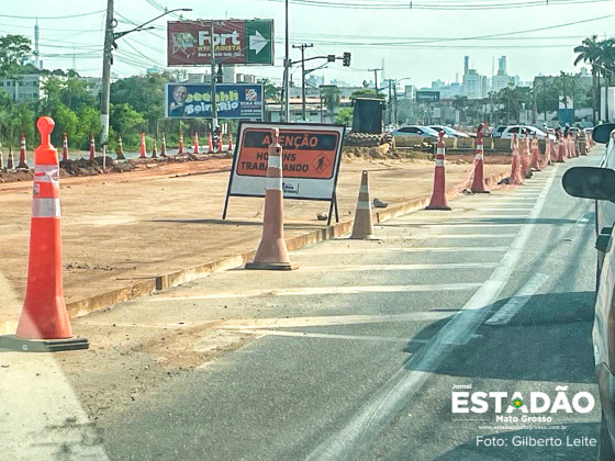 OBRAS NA AVENIDA DA FEB (3).jpg