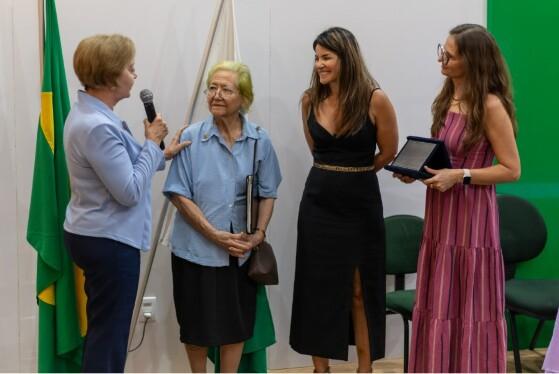 Desembargadora Shelma Lombardi é homenageada na Defensoria Pública