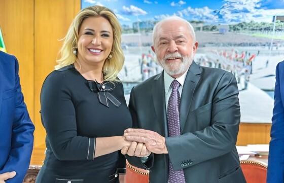 Marcia Pinheiro e Lula