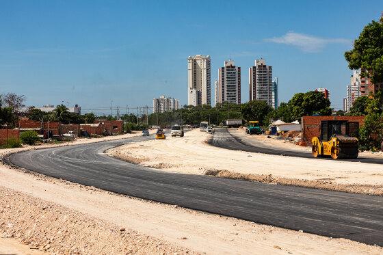 Obras no prolongamento da Avenida Parque do Barbado -