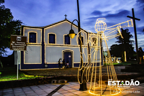 NATAL NA PRAÇA DE CHAPADA DOS GUIMARÃES (7).jpg