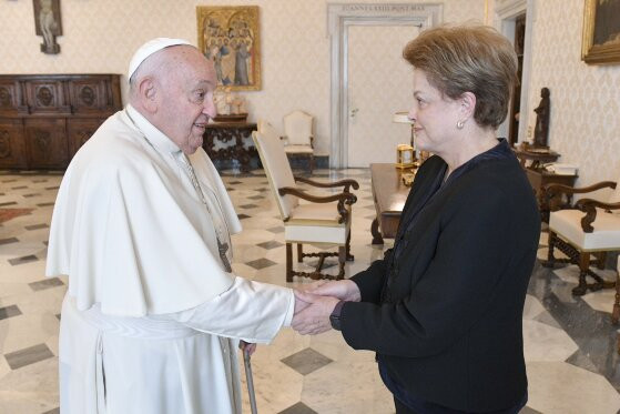 Papa Fracisco e Dilma Rousseff