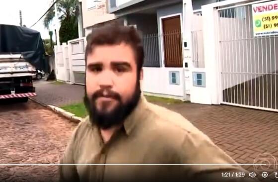 Homem ataca repórter 