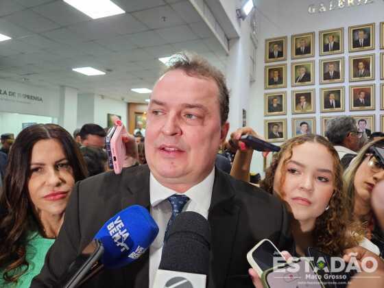 Deputado cobra responsabilidade dos parlamentares em Brasília