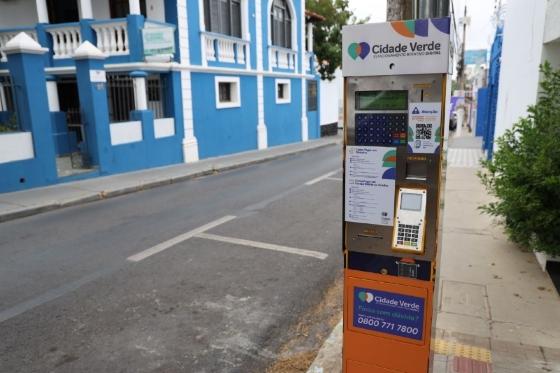 Totem, CS Mobi, estacionamento