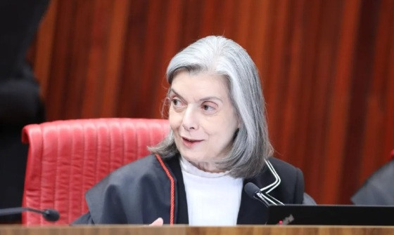 ministra Cármen Lúcia,