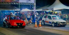 Arrancada tem carros preparados para atingir até 2.500 cavalos de potência