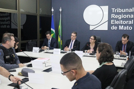 Reunião 2 turno TRE