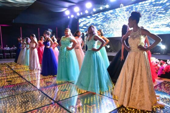 BAILE DE DEBUTANTE