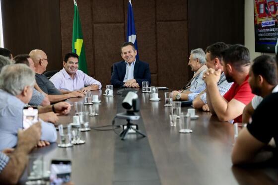 REUNIÃO GOVERNADOR COM CLASSE POLÍTICA