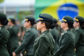 Comissão do Congresso aprova reajuste de 9% em salários das Forças Armadas