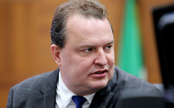 Max Russi diz que CPI já perdeu o momento e defende continuidade das investigações por órgãos de controle