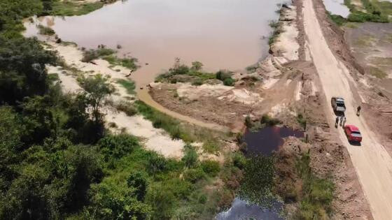 CÓRREGO ILEGAL EM MINERADORA