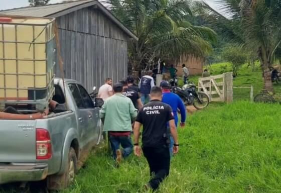 Homem é morto amarrado em árvore