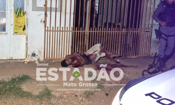 VÍDEO: Mulher esfaqueia marido após confusão em Cuiabá e dificulta socorro 
