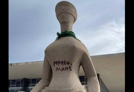 STF nega recurso de mulher que pichou estátua no 8 de janeiro
