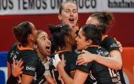 Osasco vence o Bauru e garante título da Superliga Feminina de vôlei