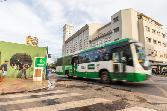 No domingo, 3, a tarifa zero instituída pelo prefeito Abilio Brunini também estará vigente, conforme a lei já em vigor no município.